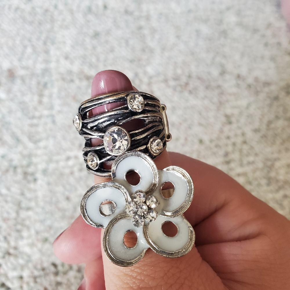 2 Paparazzi Rings